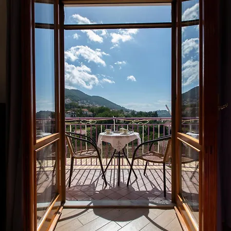 Sant'anna Bed & Breakfast 아제롤라